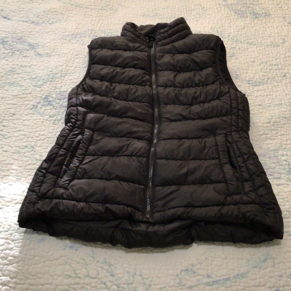 NWOT Monroe And Main Women’s Black Vest - Picture 1 of 6